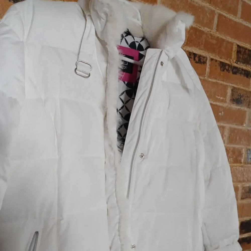 Utex Design White Down Puffer Coat w/ Fur Trim - Picture 5 of 8